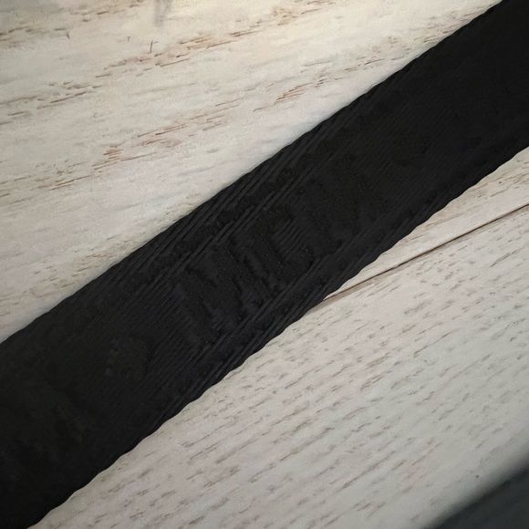 MCM MENS CROSS BODY WALLET - Picture 5 of 6